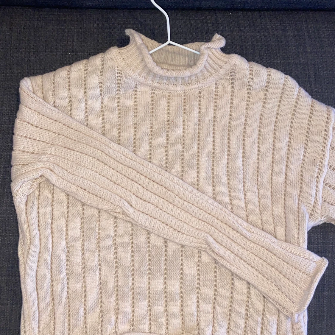 Stickad tröja, s - 90