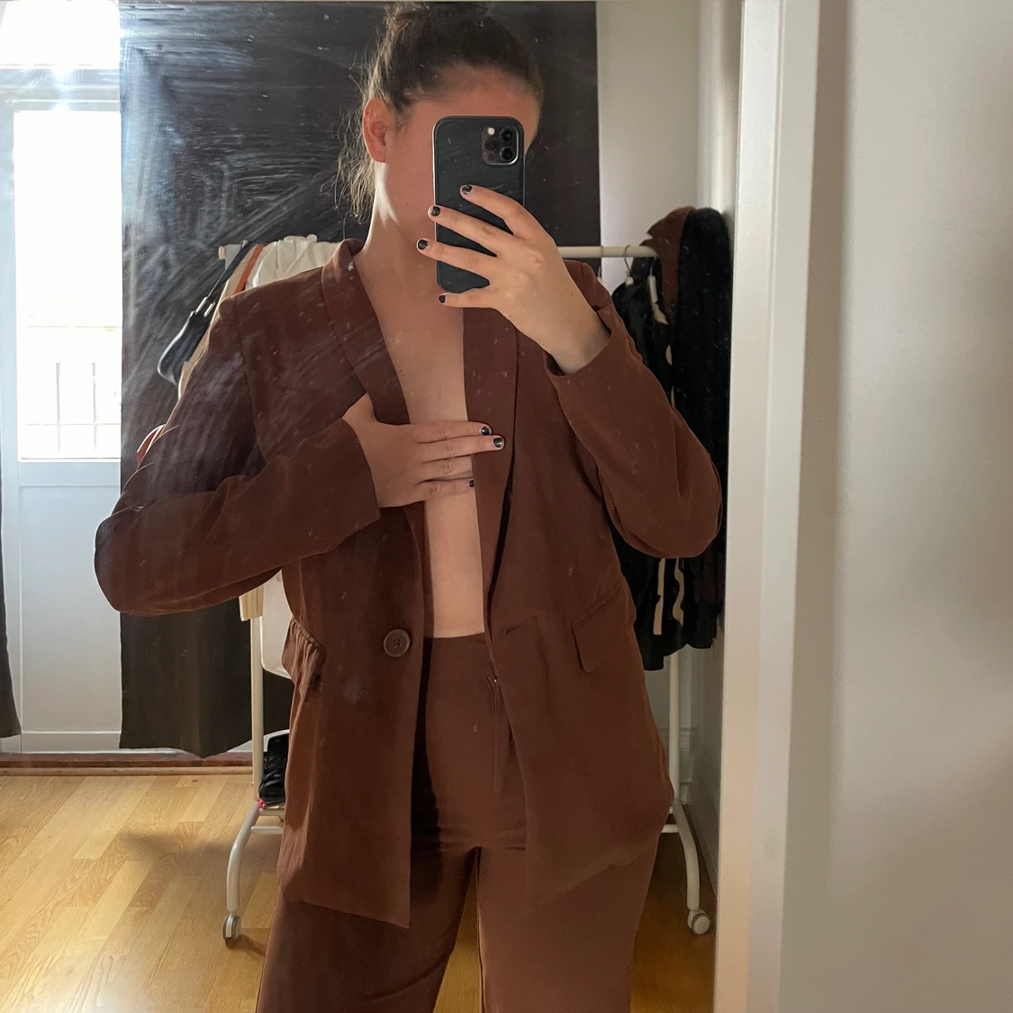 Brunt kavaj set från Nelly - 91