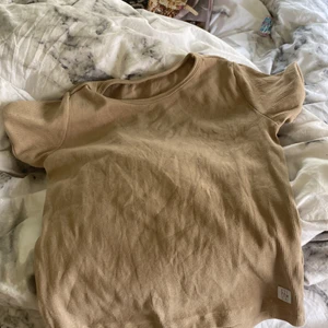 Lager 157 - T-shirt nästan aldrig använd