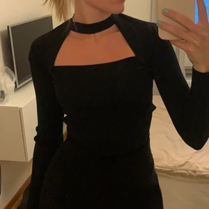 Populär zara tröja - En populär tröja från zara! Storlek S❤️ nyskick! Frakt tillkommer