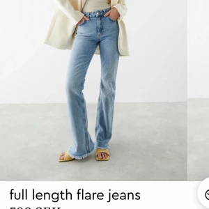 Jeans - Säljer då dom inte är min stil, endast använda 1 gång så är helt som nya😄