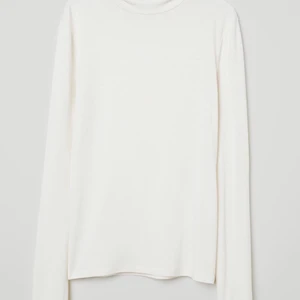 Polo tröja - Polo tröja som är 100% oanvänd <3