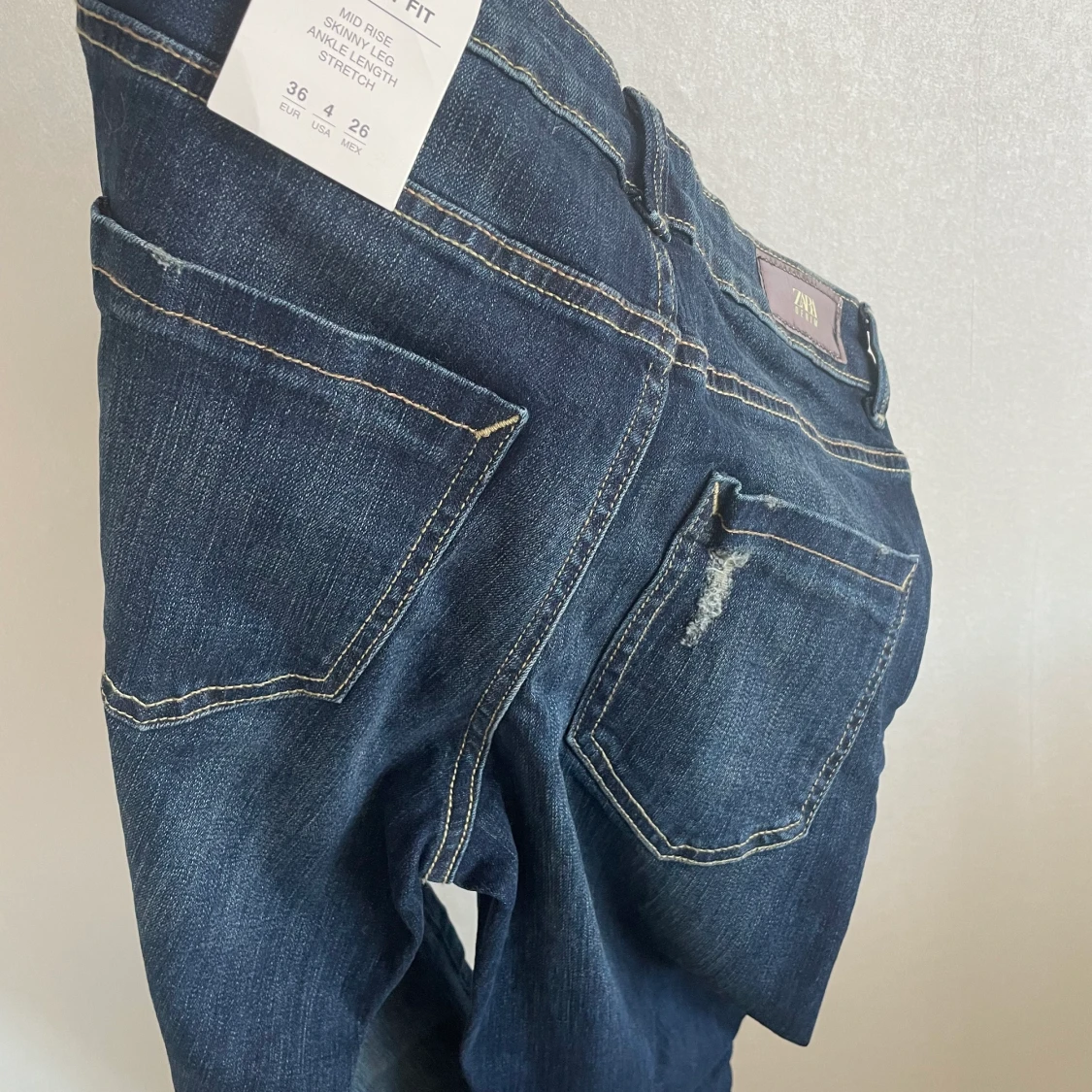 Zara jeans