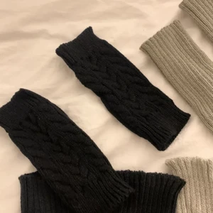 Svarta torgvantar - Säljer dessa svarta helt nya torgvantar💓💓