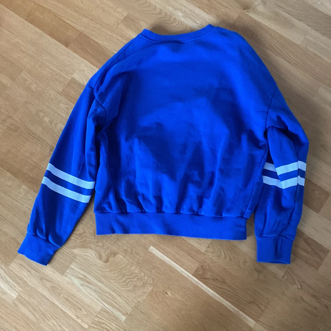 Ginatricot sweatshirt  - 91