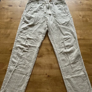 Linnebyxor från zara - Snygga linnebyxor från zara i storlek s