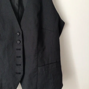 Vintage pinstripe väst - Väst man kan spänna till egen önskning 