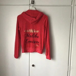 Vintage Juicy Couture - Asball hotpink äkta vintage juicy couture köpt på Verstaire 