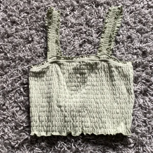 Linne - Säljer detta gröna jätte fina linne från vero moda helt nytt 