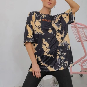 Oversized Tee - T-shirt i lång längd. Från Shein. Strl S. Frakt tillkommer! 🌝🫶