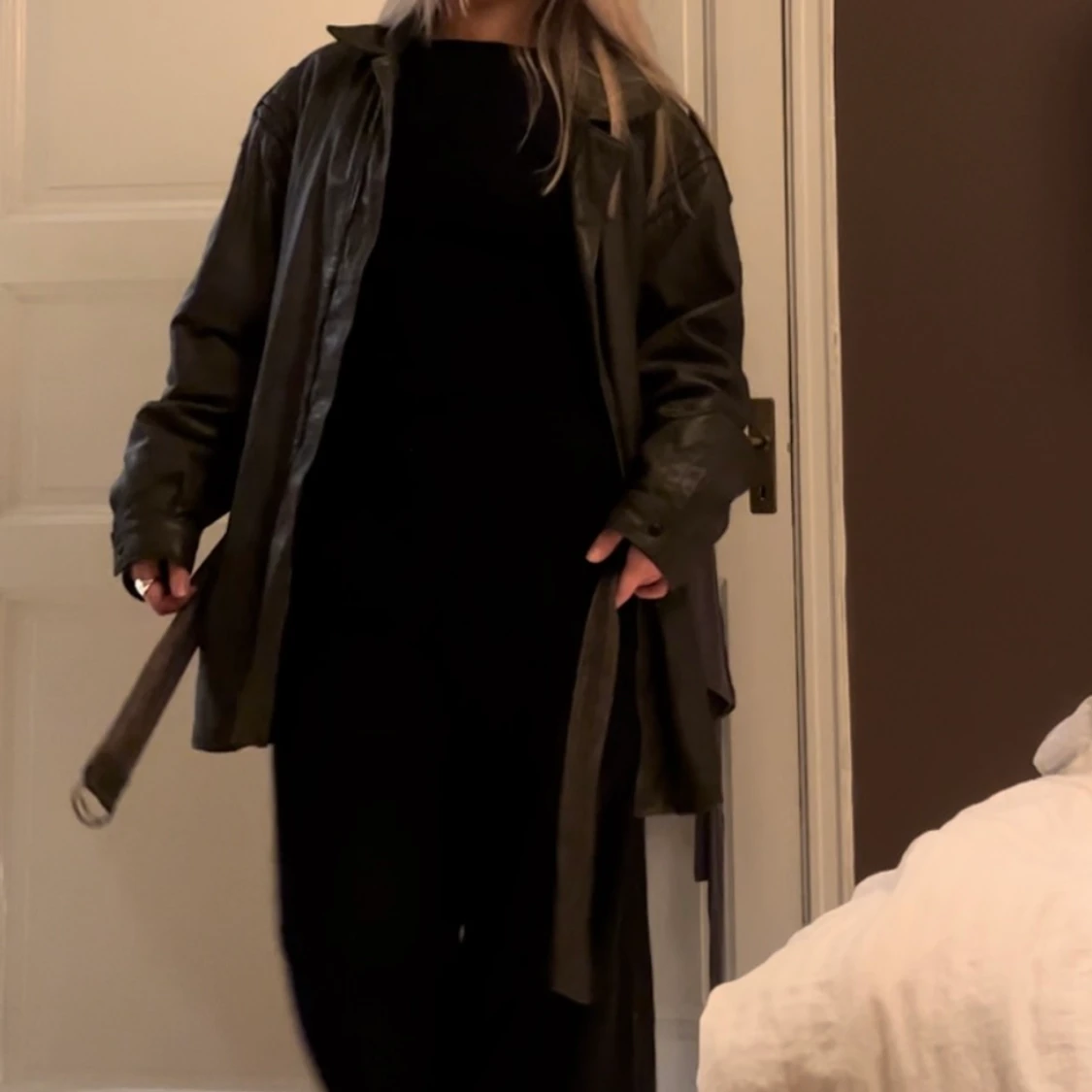 Mörkgrå läderjacka - 90