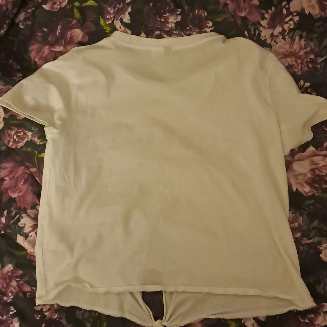 En basic T-shirt - 90