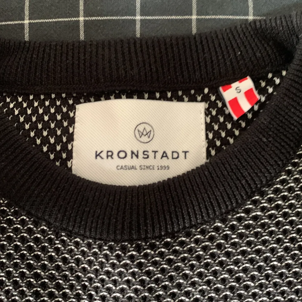 Stickad tröja storlek S, skriv för mer info.. Tröjor & Koftor.