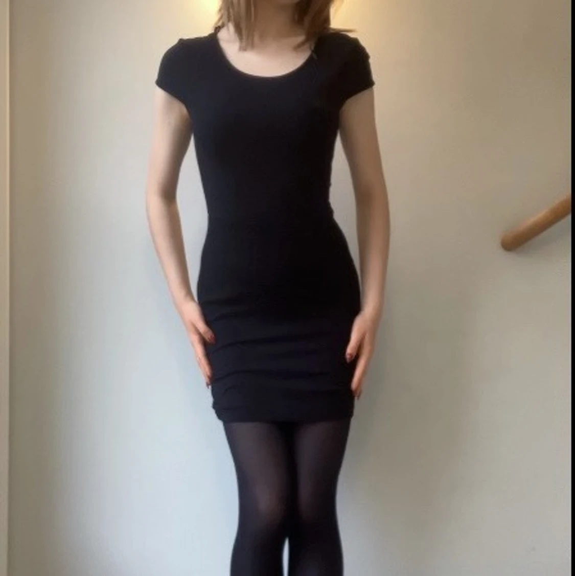 Klänning med öppen rygg  - 91