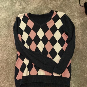 Tröja  - Skriv privat för flera bilder