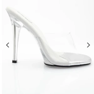 Klackskor - Genomskinliga skor med 12 cm klack 