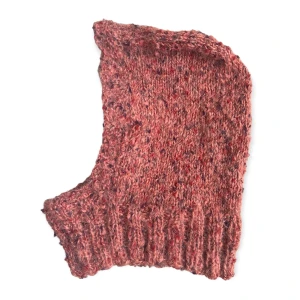 Stickad balaklava  - Jättefin stickad balaklava i mohair och ull. Fri frakt 