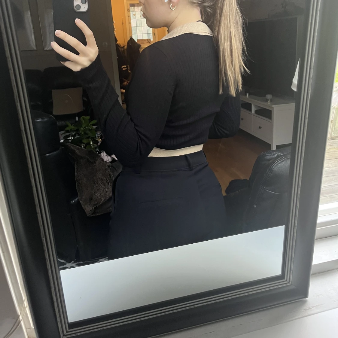 Stickad svart tröja  - 90