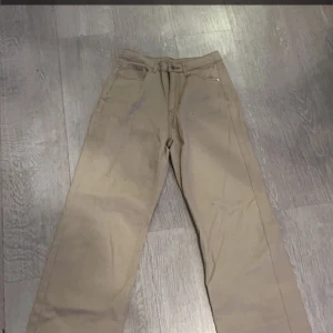 Byxor - Helt oanvända