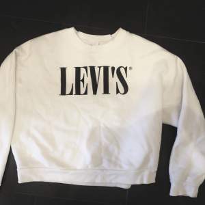 Vit sweatshirt från Levi’s