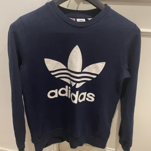 Adidas tröja  - Tröja