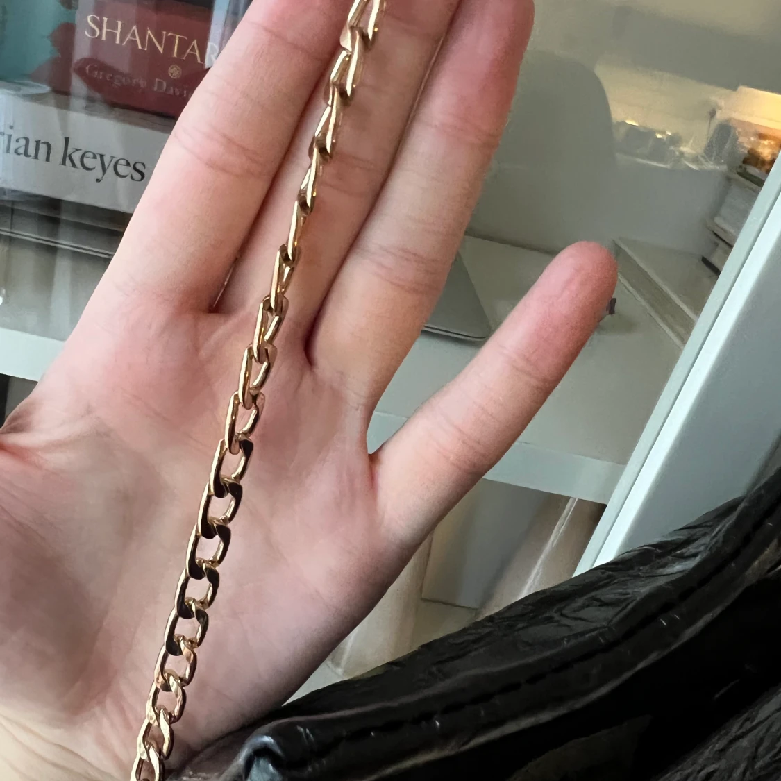 Mario Valentino DIVINA axelremsväska - 90