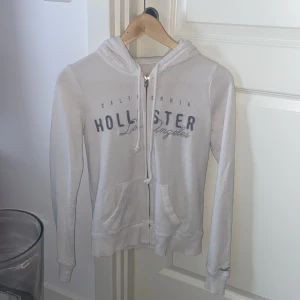 Hollister hoodie - Hel och ren, inte använt så mycket