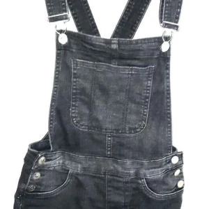 Hängselshorts i jeans, stl.36  - Hängselbyxor i shorts variant, använda bara ett par enstaka gånger så helt i nyskick! -Storlek: 36  -Märke: H&M, Devided  -Färg: Gråsvart med tvättad design i jeanstyg  -Öppning på båda sidor med tre knappar  -Fickor: Framtill, baktill och på bröstet