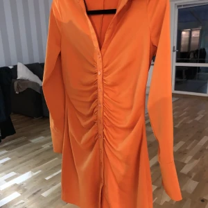 Klänning hm  - Klänning hm 