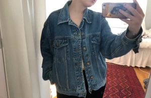 Jeans jacka - Fin jeansjacka som jag köpt på humana!