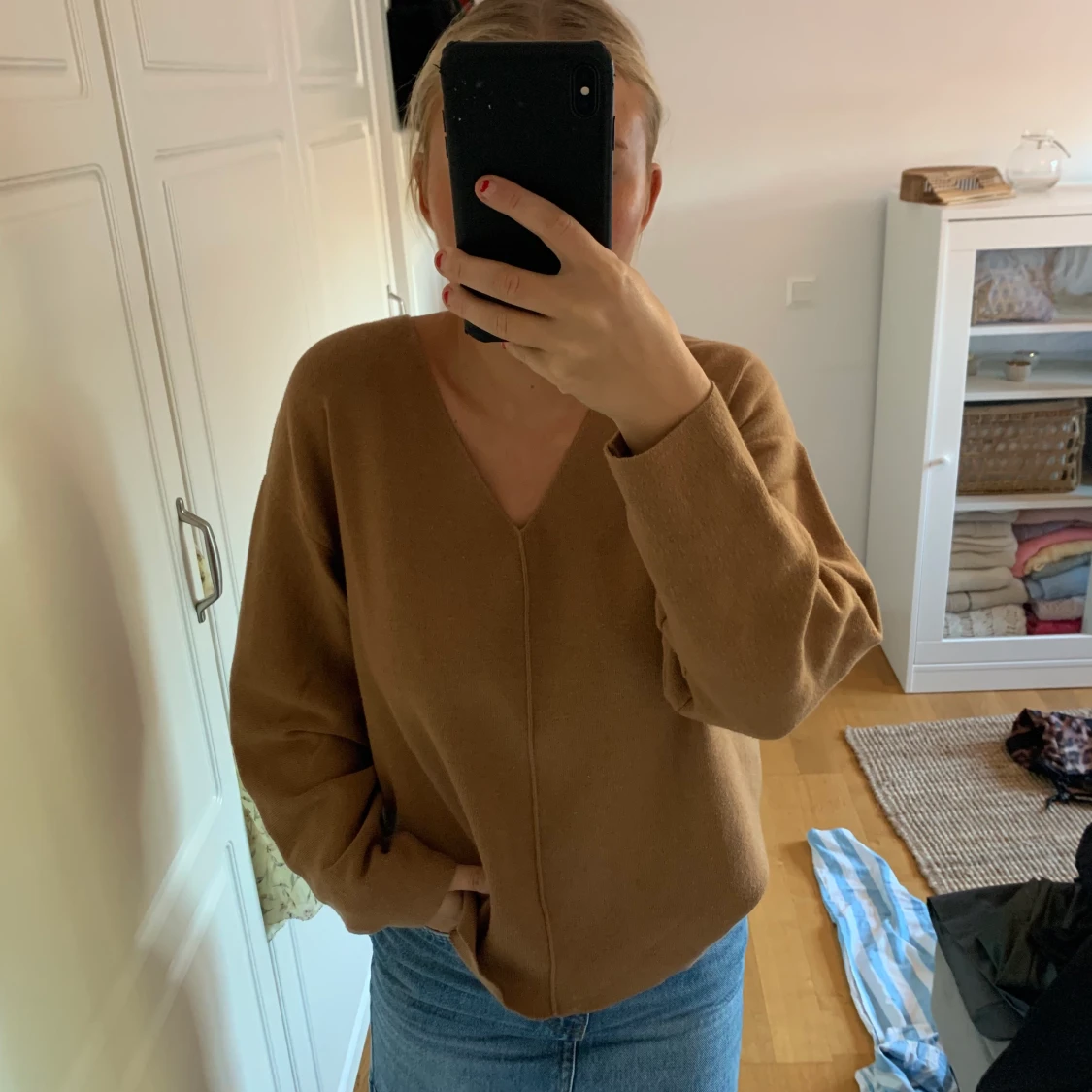 Stickad beige tröja