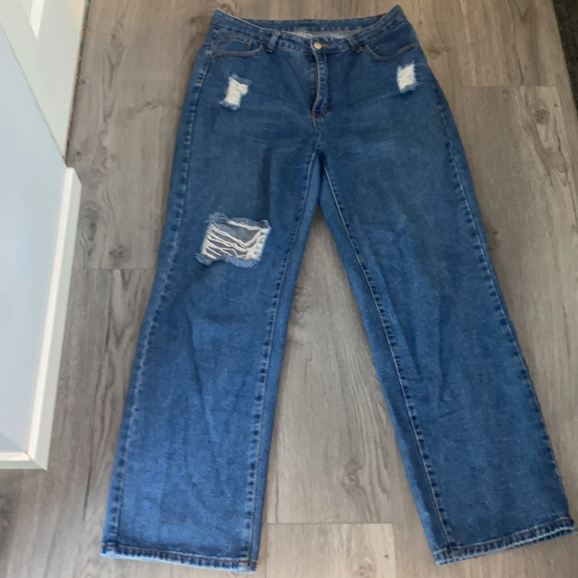 Ett par fina byxor i storlek L, från shein.