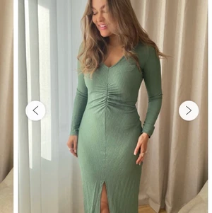 Grön klänning   - Nyinköpt klänning från Vero Moda. Använd en gång vid ett dop. 🍀🌿