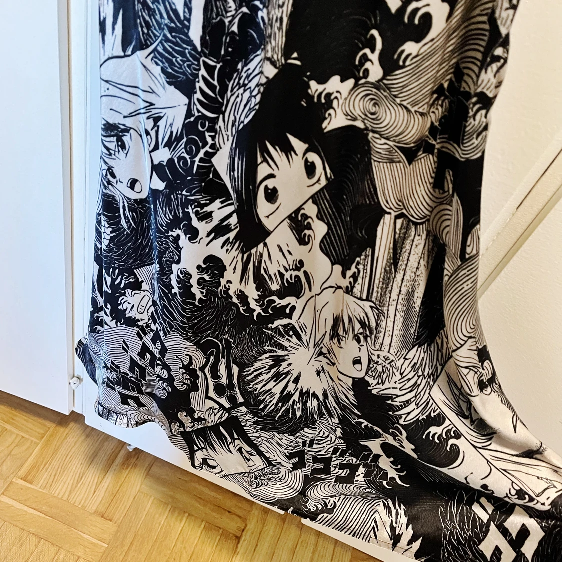 Långklänning med mangamönster storlek 34 - 90