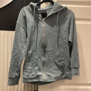 Zip hoodie - Zip Hoodie!!! Använd 1 gång