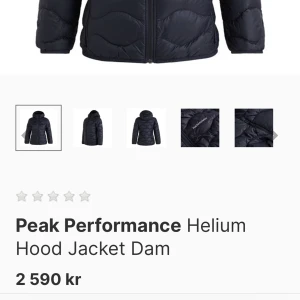 Peak performance helium   - Jacka dam  Storlek s  Svart  Enbart använd ett par gånger Nyskick  Frakt ingår i priset  Nypris ca 2600