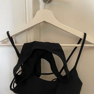 Bikini  - Ett svart bikini sett från shein. Ej spännbands band Nypris 100 Mitt pris 40