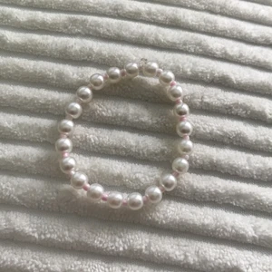 Pärlarmband - Hemmagjort armband kan göras i vilken storlek som helst och är billigt❤️