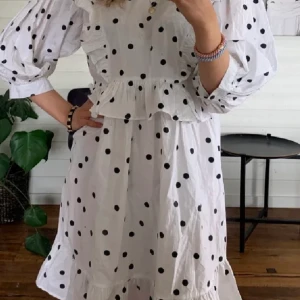 Klänning!❣️ - Superfin klänning!  Frakt tillkommer❣️ Storlek S/M