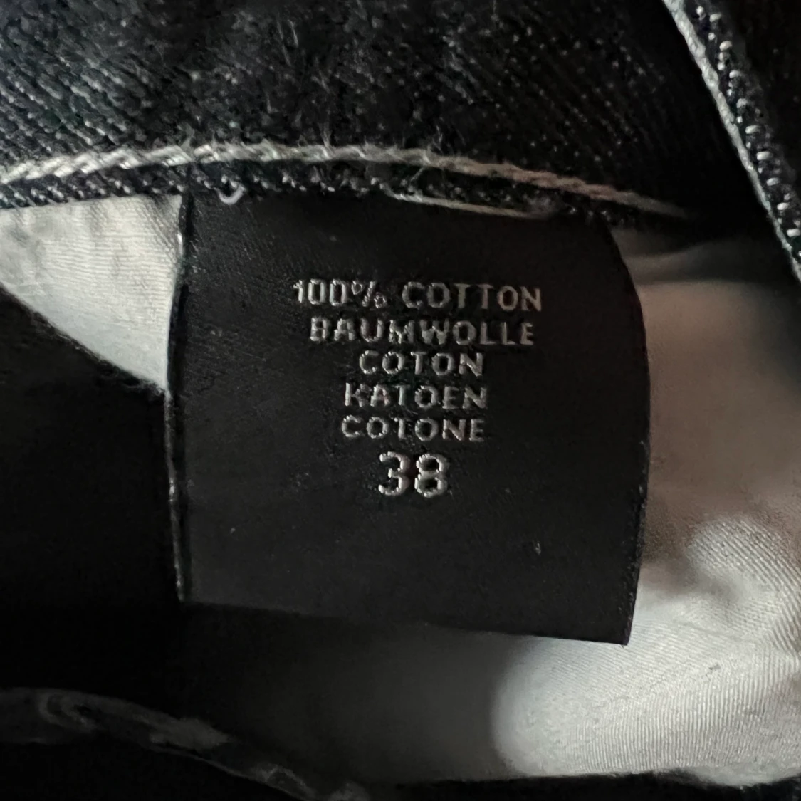 Your local dealer - 91