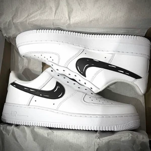 Beställ dina Custom skor  - Detta är exempel på vad vi kan erbjuda som design. Custom målade skor ! Skicka in dina finna skor till oss eller beställ helt nya med önskad design. Beställ genom att skicka ett meddelande till oss här eller via var Instagram @asphodel_jh ☺️ 