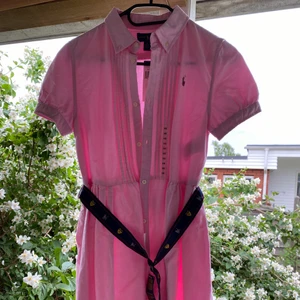 Ralph Lauren - Fin klänning från Ralph Lauren. Inköpt i USA, aldrig använd (lappar kvar) 