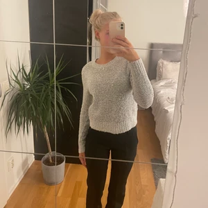 Stickad tröja💕 - Super mysig lite tunnare stickad tröja💕