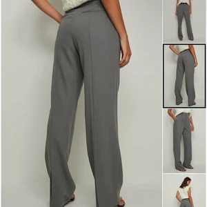 Kostymbyxor  - Raka, gråa kostymbyxor från NA-KD. Lite uppsydda men jag är 164 och de nuddar golvet +1cm på mig. Nypris 529kr, storlek 36 men passar större och mindre beroende på önskad fit.