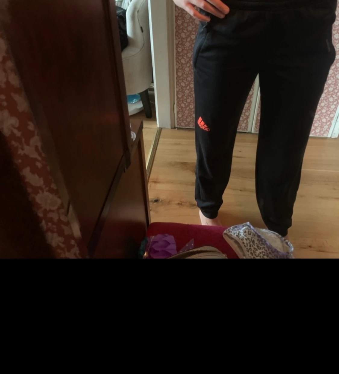 Jättefina Adidasbyxor  - 91