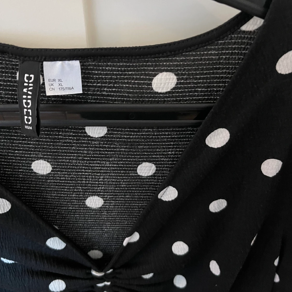 Prickig klänning ! - 91