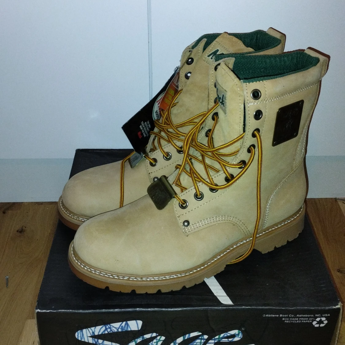 Mack boots size 12 - 90