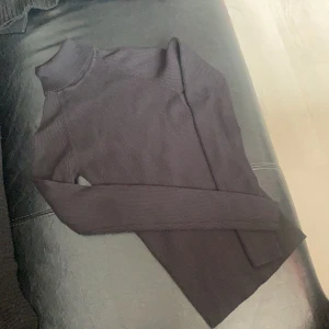 Svart polo tröja - Svart polo tröja