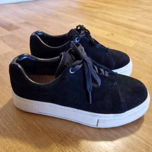 Eytys Chunky Sneakers - Sjukt snygga sneakers från märket Eytys. Använda 4-5 gånger och därför i mycket fint skick💫