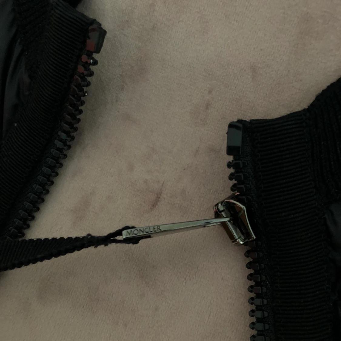 Moncler dunjacka  - 91
